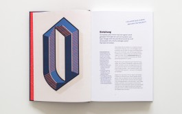 Seiten aus dem Buch „Making Fonts! – Der Einstieg ins professionelle Type-Design“ von Chris Campe und Ulrike Rausch. Erschienen April 2019 im Hermann Schmidt Verlag, ISBN 978-3-87439-909-8 All Things Letters – Chris Campe, Hamburg