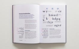 Seiten aus dem Buch „Making Fonts! – Der Einstieg ins professionelle Type-Design“ von Chris Campe und Ulrike Rausch. Erschienen April 2019 im Hermann Schmidt Verlag, ISBN 978-3-87439-909-8 All Things Letters – Chris Campe, Hamburg