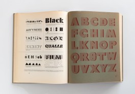 Doppelseite aus dem »Buchstabenbuch« von Eugen Nerdinger, die besten Lettering-Bücher – Tipps von Chris Campe All Things Letters – Chris Campe, Hamburg