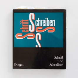 Cover des Buchs »Schrift und Schreiben« von Hildegard Korger, die besten Lettering-Bücher – Tipps von Chris Campe All Things Letters – Chris Campe, Hamburg