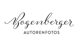 Lettering-Logo für Bogenberger Autorenfotos von Chris Campe All Things Letters – Chris Campe, Hamburg